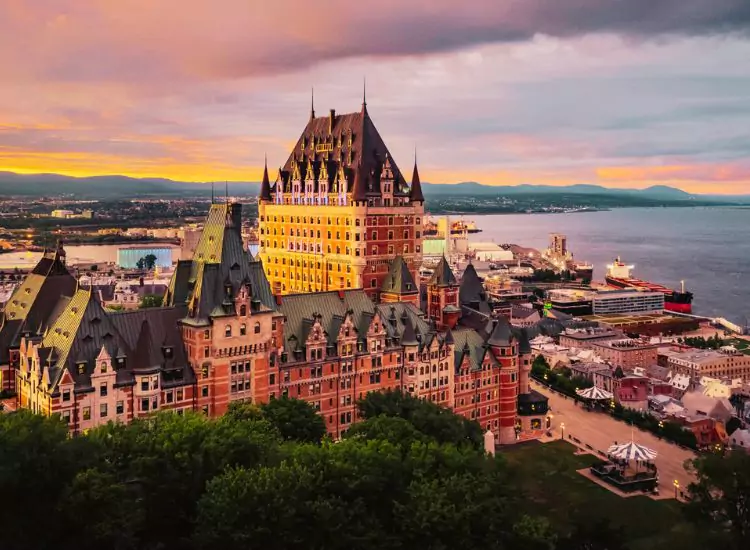 Fairmont Le Château Frontenac - Honeymoon Places