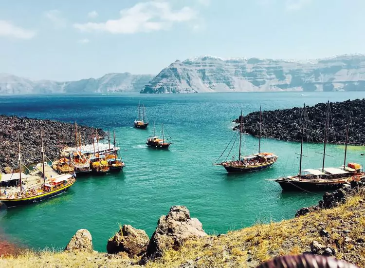 Nea Kameni Santorini