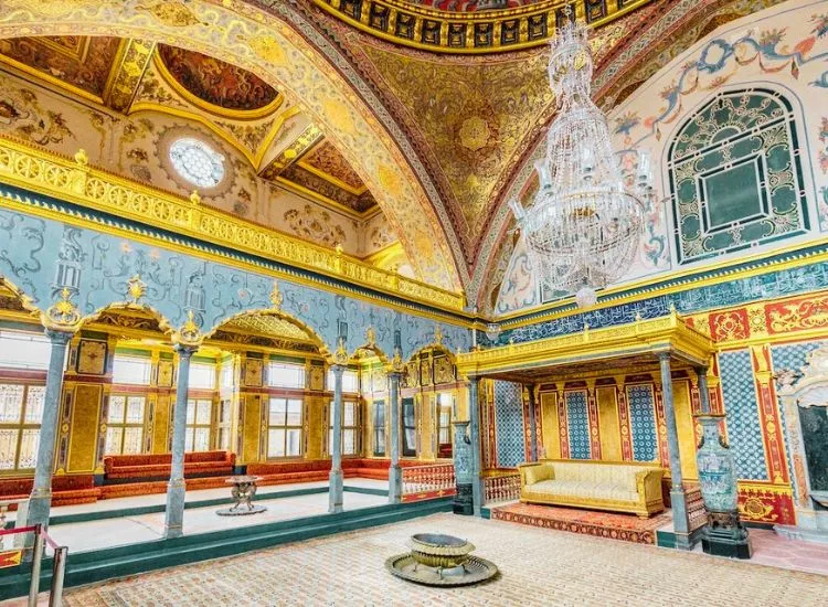 Topkapi Palace - Tourist Attractions in Istanbul