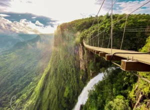 Mutarazi Falls Zimbabwe
