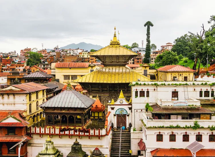 Pashupatinath Temple - Largest Hindu Temples in the World